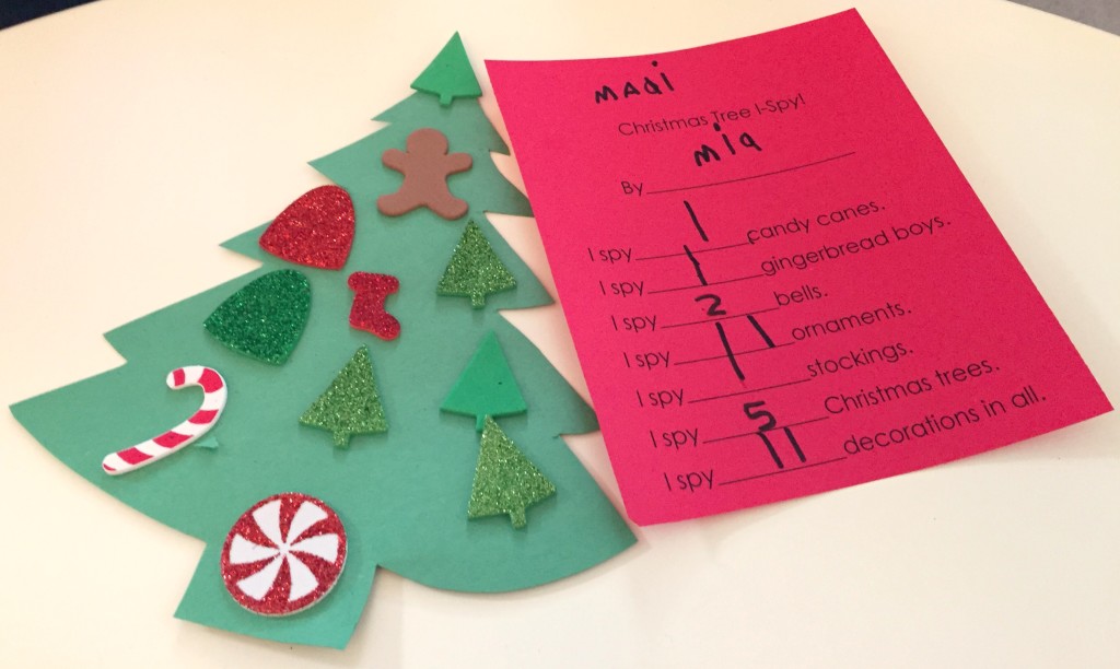 Christmas Tree I-Spy - Christmas Projects for the Preschool Classroom 