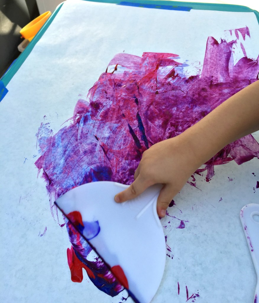 art-in-the-preschool-classroom-scrape-painting
