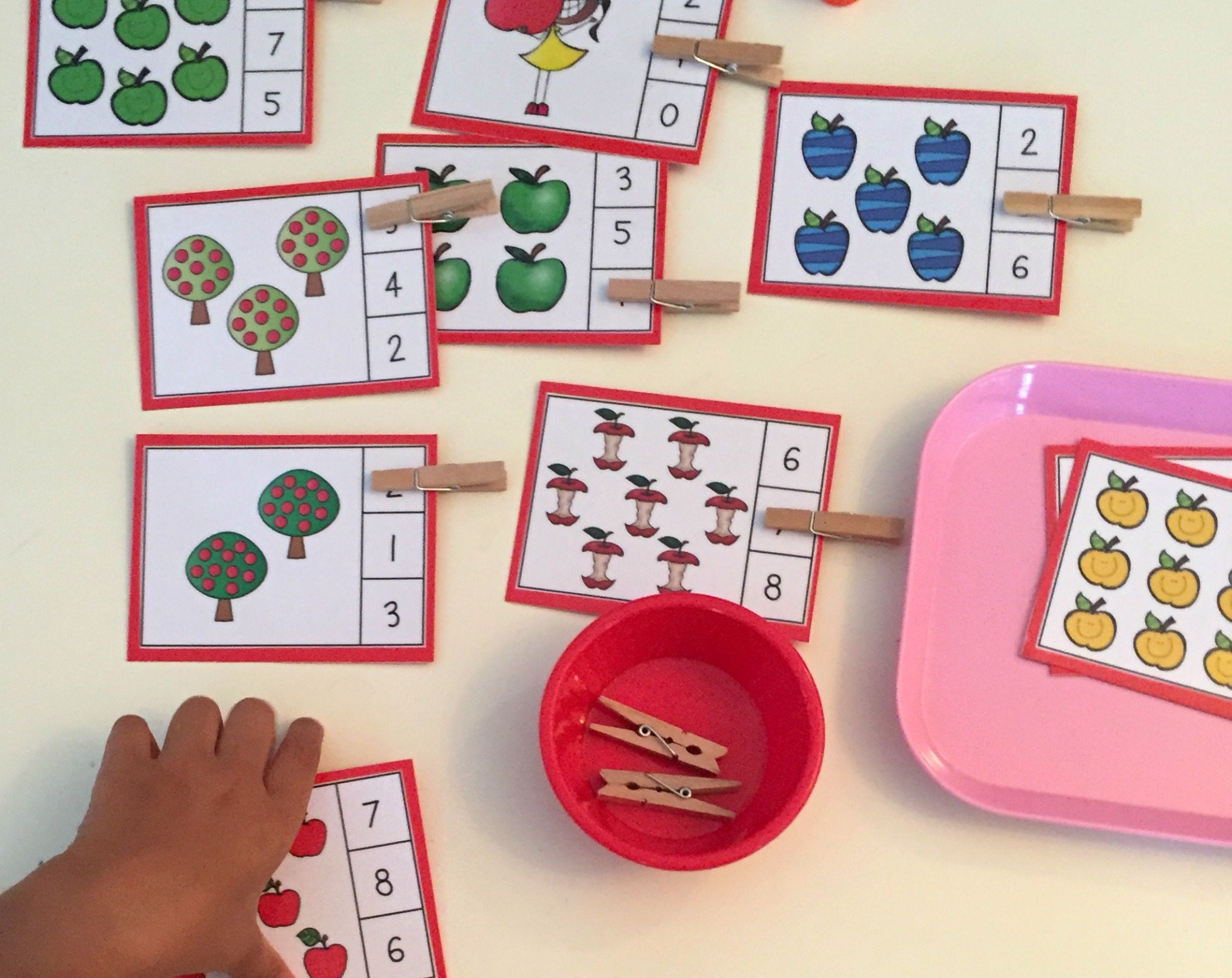 Apple Activities - Ms. Stephanie's Preschool