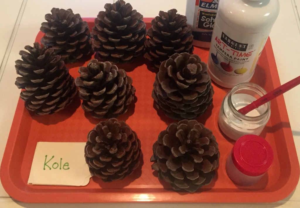 Pinecone Christmas tree preschool craft project