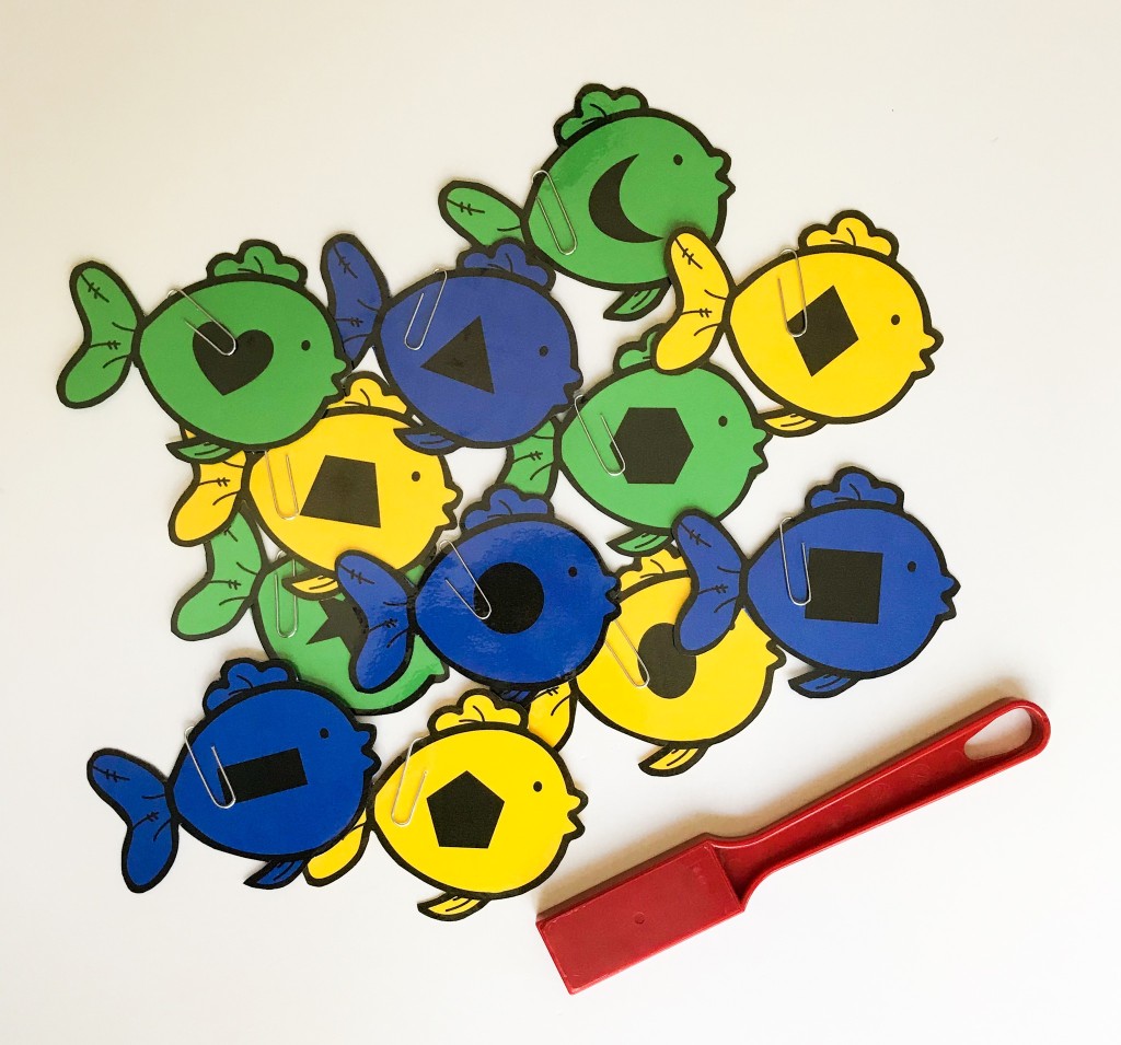 Preschool Sea Animals Activities - Fish shape cards 