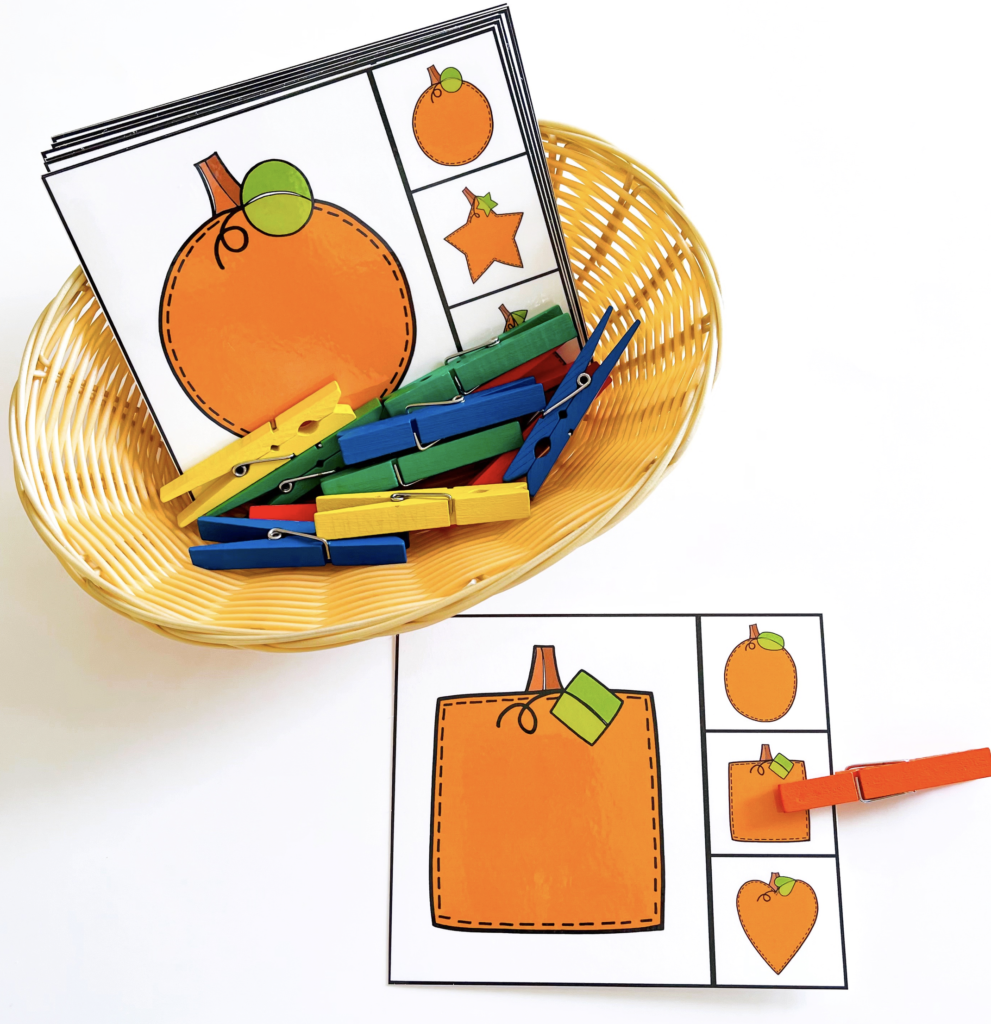 Pumpkin shape clip cards 