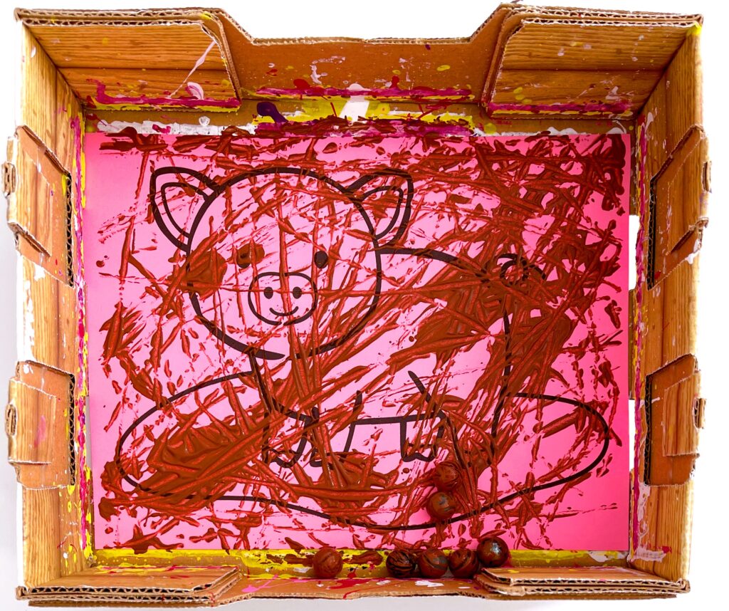 Muddy Pig printable for marble painting - Fun Farm Activity for your Preschool Classroom  